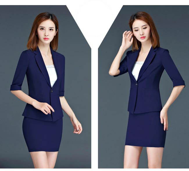 深藍(lán)色商場(chǎng)營業(yè)員工作服款式模特展示圖二